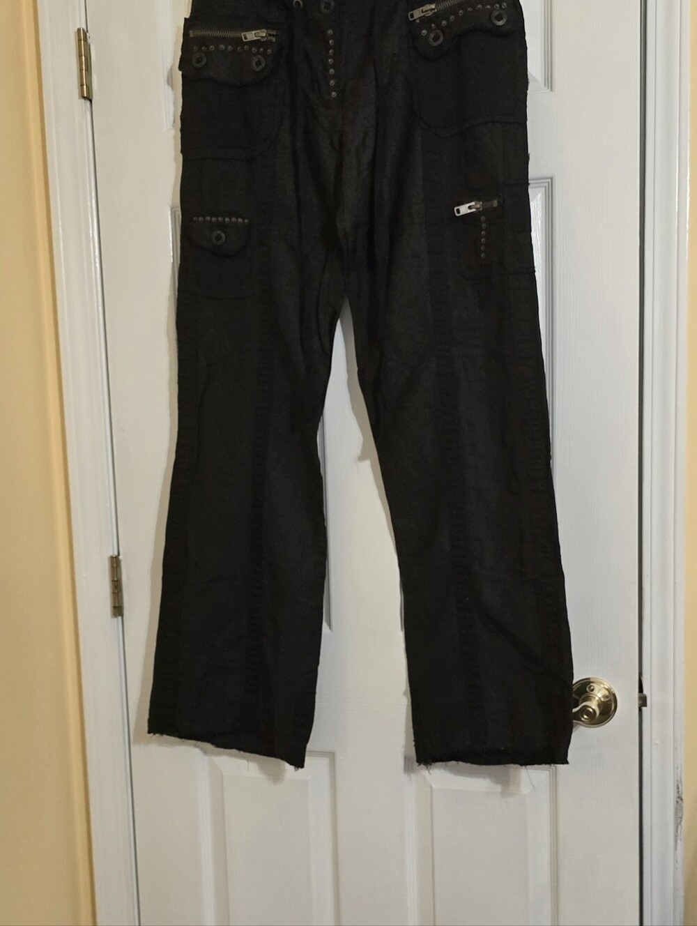 Women’s BY Deep Los Angeles Wide Leg Cargo Pants